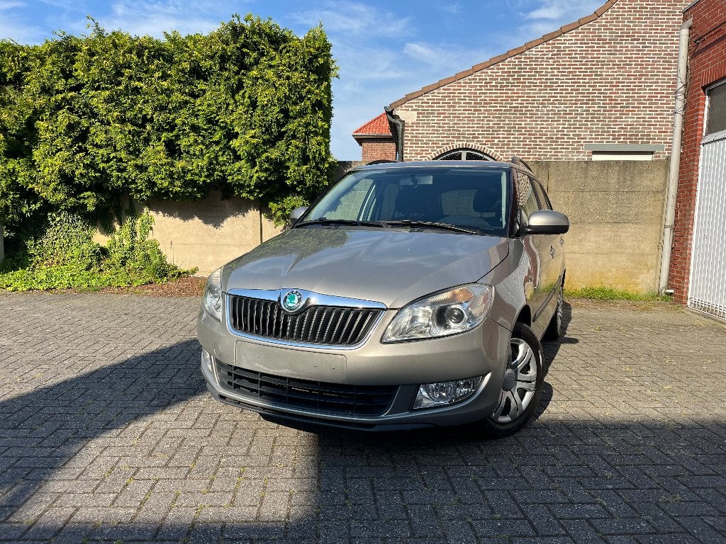Skoda Fabia break | diesel | airco | 2011 | 190.000km |, Auto's, Voorwielaandrijving, Euro 5, Stof, Zwart