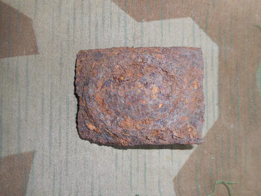 boucle allemande Luftwaffe bataille Ardennes Relics, Envoi