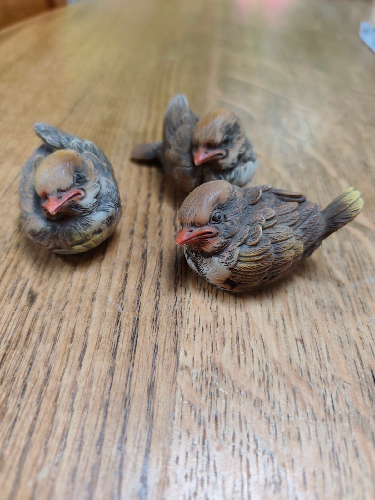 Lot de 3 figurines Moineaux / Oiseaux en résine, Collections, Enlèvement