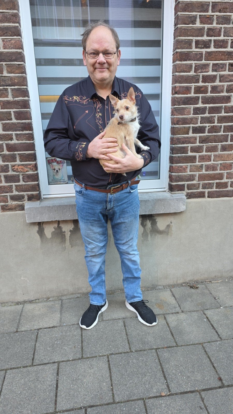 Op zoek, Contacts & Messages