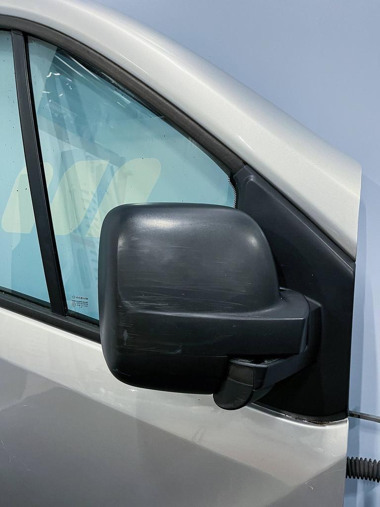 Renault Trafic Opel Voorportier rechts grijs 801003523R, Auto-onderdelen, Gebruikt, -, Deur, -