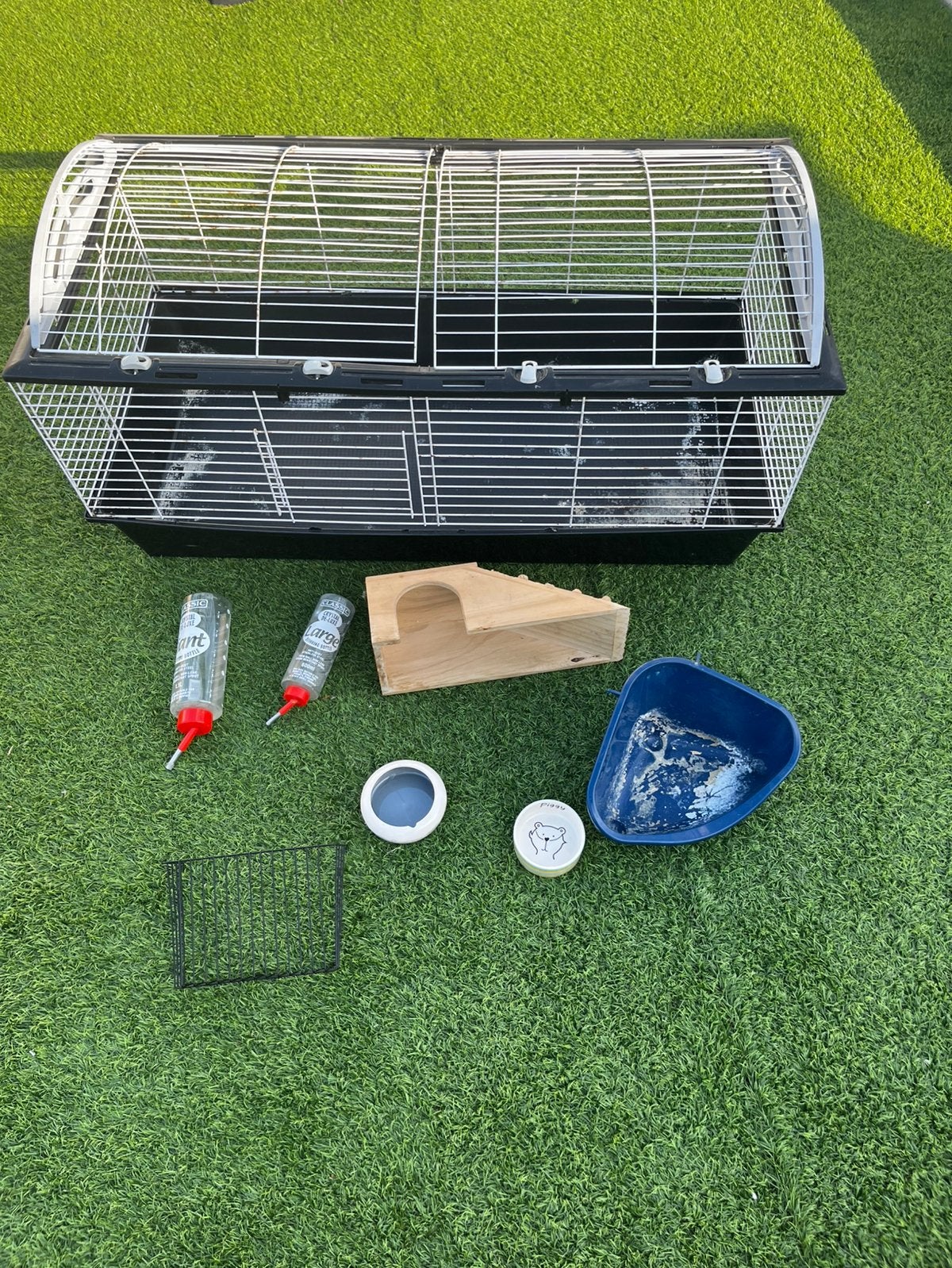 Konijnen/cavia kooi met benodigdheden, Dieren en Toebehoren, Ophalen of Verzenden, Zo goed als nieuw, Kooi, Cavia