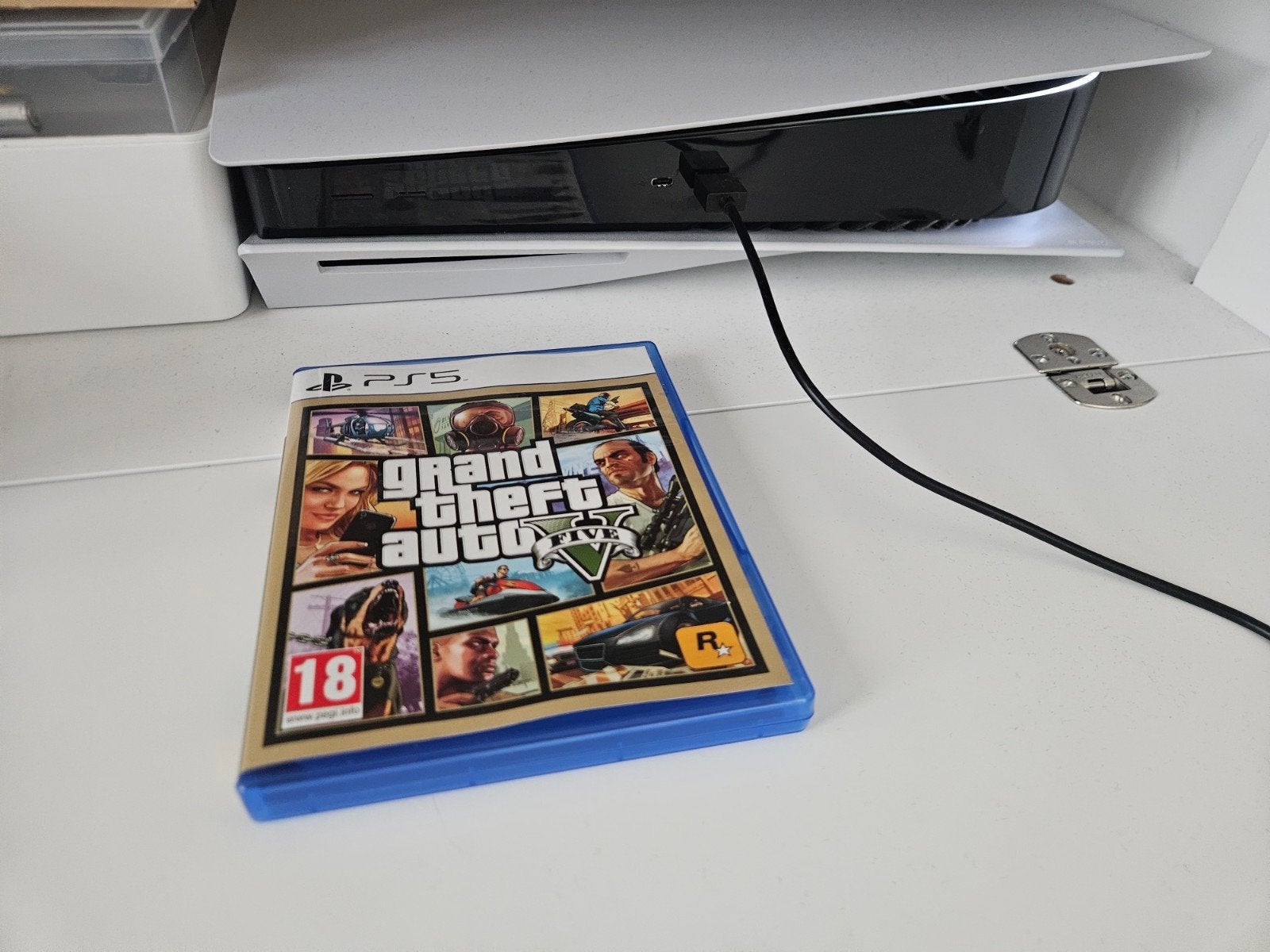 ps5 disc versie met 2controllers, Games en Spelcomputers, Spelcomputers | Sony PlayStation 5, Ophalen