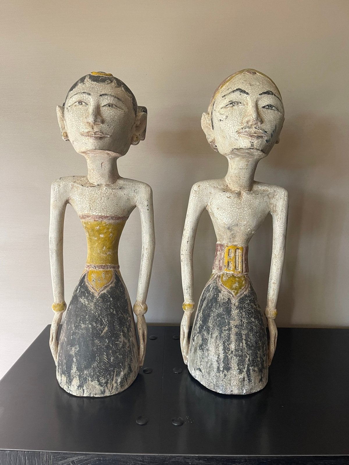 2 houten beeldjes, Maison & Meubles, Accessoires pour la Maison | Statues de Bouddha, Enlèvement, Comme neuf