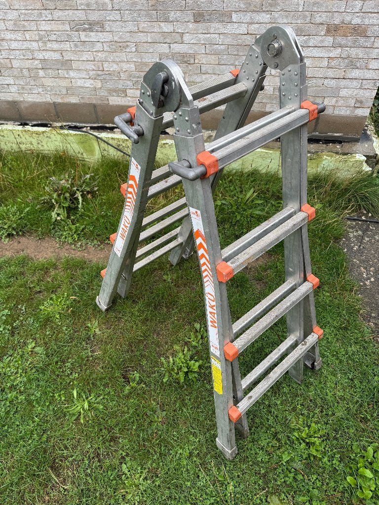 Waku Professionele telescopische vouwladder 4x4 treden Waku, Ophalen, Zo goed als nieuw, Ladder, Opvouwbaar of Inschuifbaar
