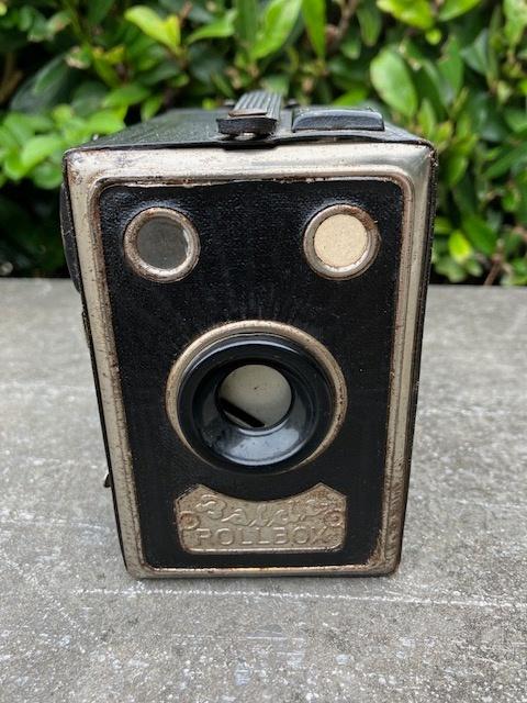 BALDA ROLLBOX. FOTOTOESTEL. AFM : 8 OP 11 CM., Verzamelen, Foto-apparatuur en Filmapparatuur, Ophalen of Verzenden, Voor 1940