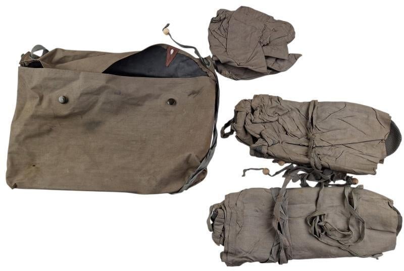Ensemble de 39 revêtements à gaz Wehrmacht Ligte WW2, Enlèvement ou Envoi