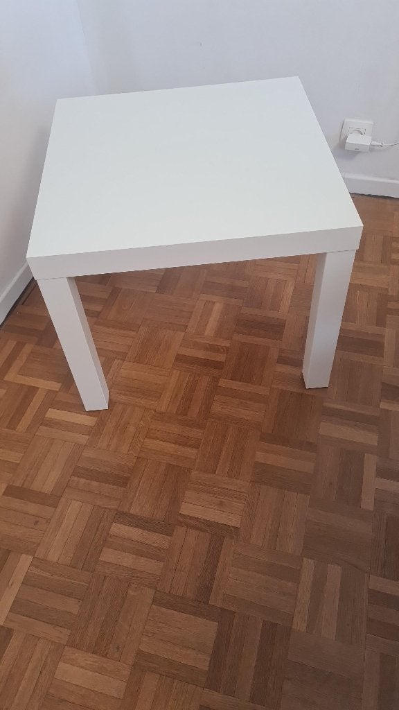 2 tables d'appoint IKEA, Maison & Meubles, 55 à 75 cm, Enlèvement, Bois, Carré