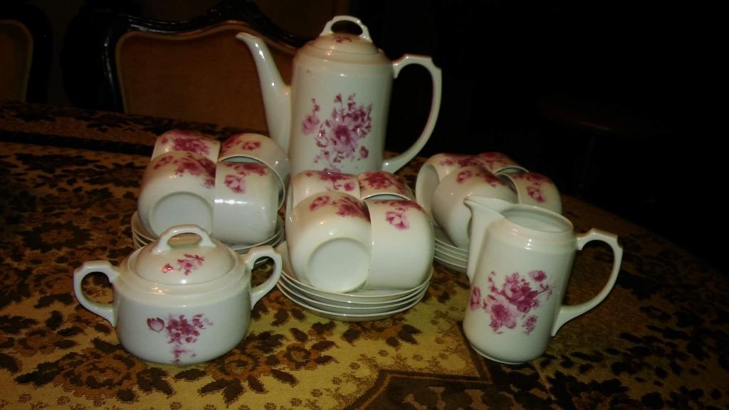 Koffieservies 12 pers.+100jaar oud, Ophalen