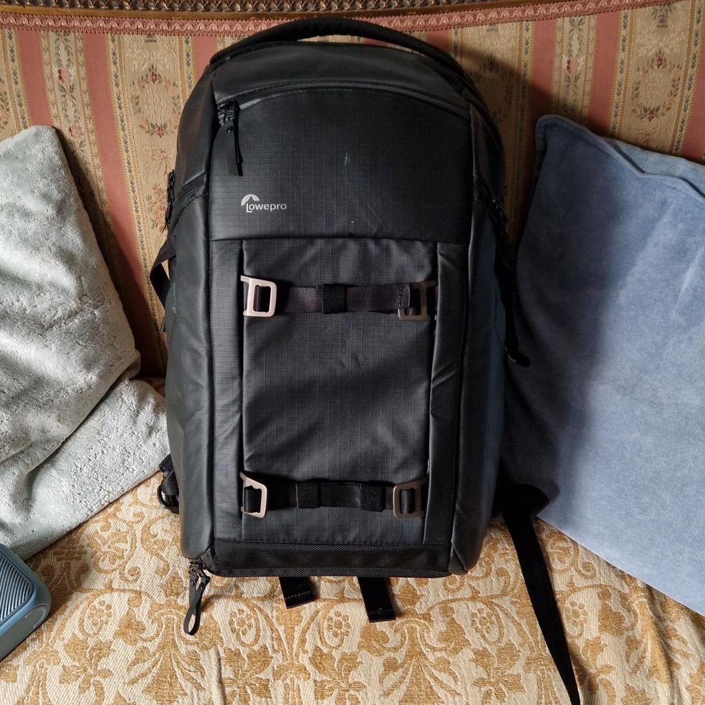 Lowepro FreeLine BP 350 AW noir, Enlèvement ou Envoi, Utilisé, Sac à dos, Lowepro