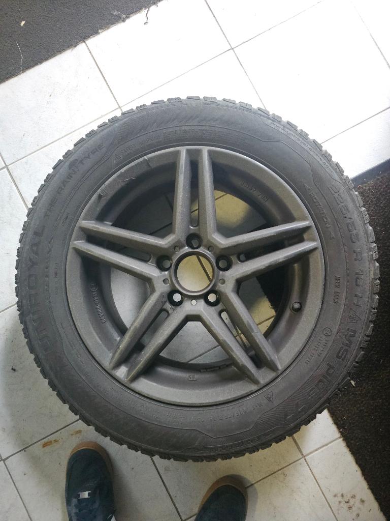 Mercedes velgen R16 + Winterbanden set 4x, Autos : Pièces & Accessoires, Pneus & Jantes, Pneus hiver, 16 pouces, Véhicule de tourisme