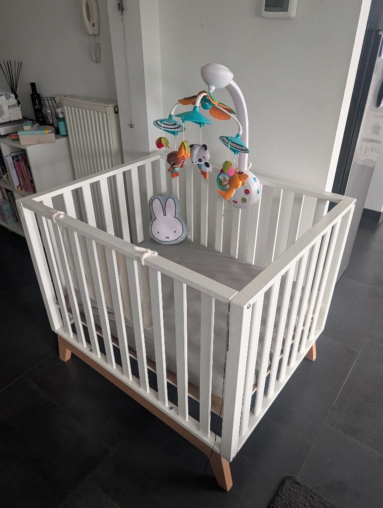 Parc bébé Malmo dreambaby, Enfants & Bébés, Parcs, Comme neuf, Rectangulaire, Réglable en hauteur, Enlèvement