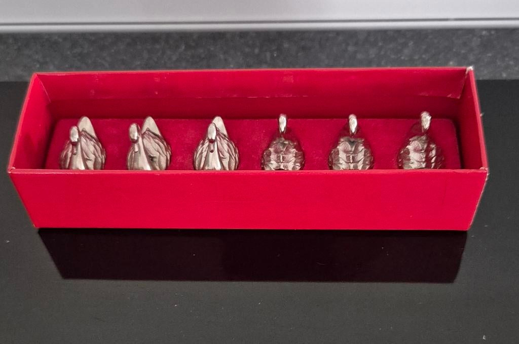 Vintage 6 zilverkleurige zwaantje voor tafel-naamkaartjes, Antiek en Kunst, Curiosa en Brocante, Ophalen