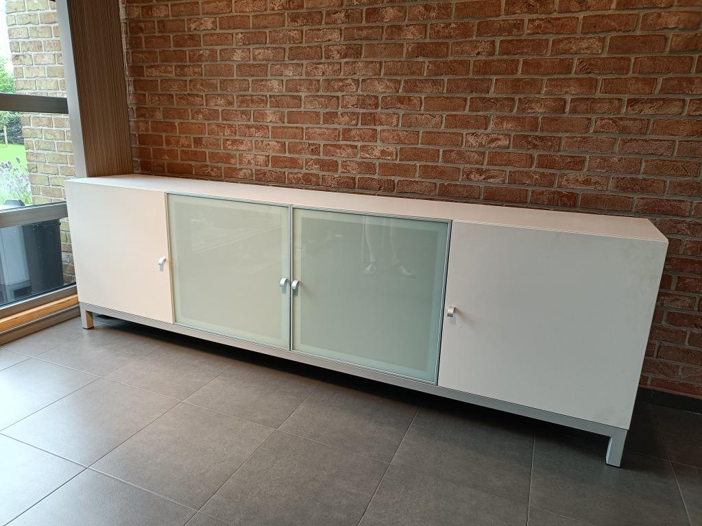 Buffet vaisselier design, Enlèvement, Utilisé, Verre, Design