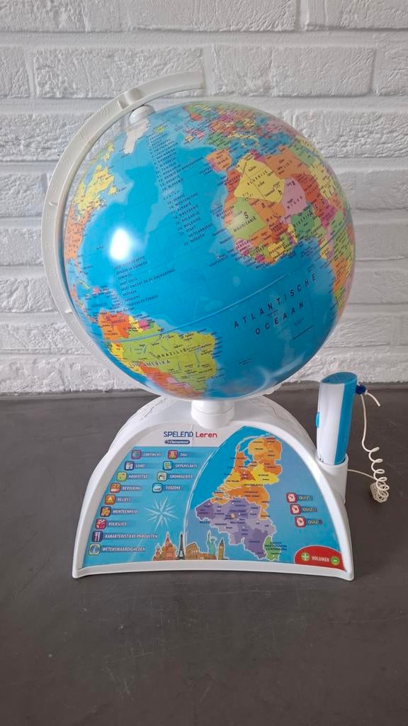 Clementoni Spelend Leren - Ontdek de Wereld, Ophalen