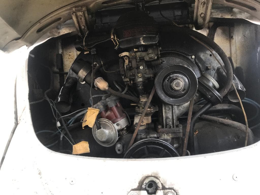 Keiharde VW Kever 1967 met schuifdak, foto 2