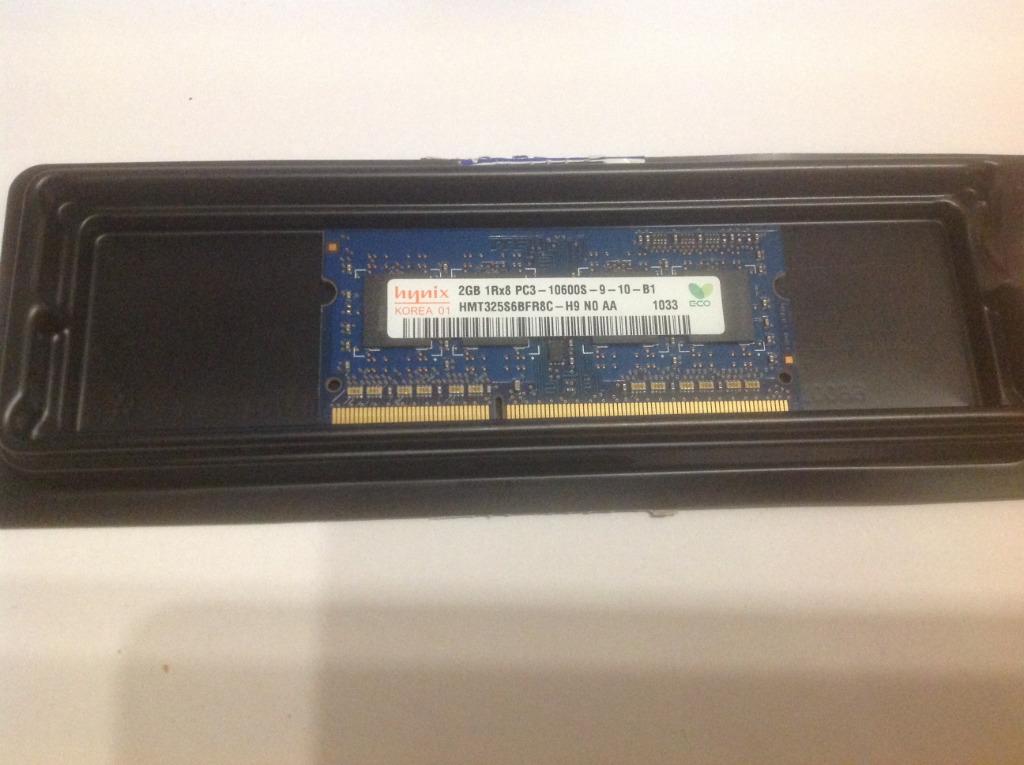 Hynix 2 GB DDR3 10600S 1333 MHz RAM voor laptop, Computers en Software, RAM geheugen, DDR3, Ophalen of Verzenden, Zo goed als nieuw