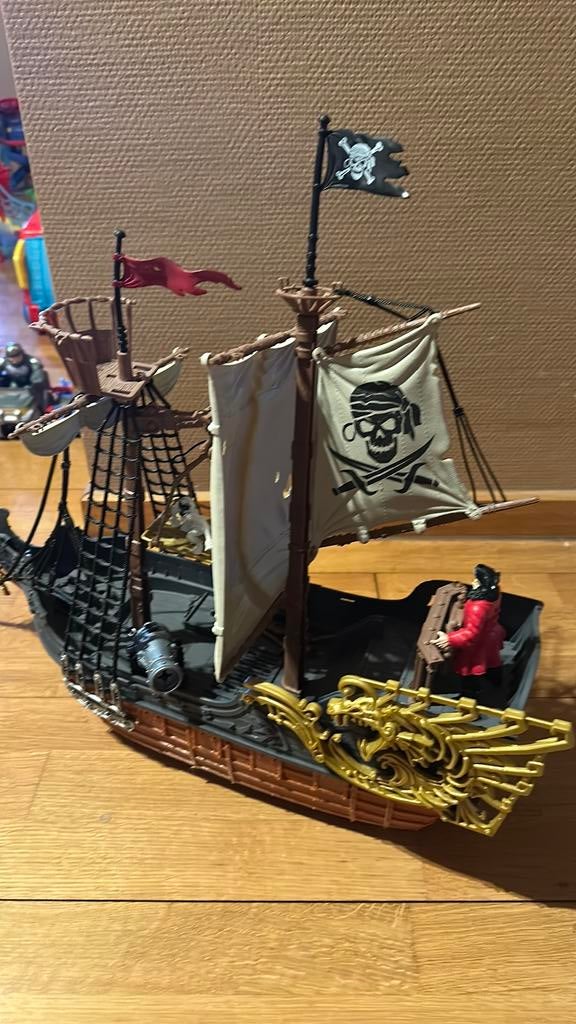 Piratenboot, Ophalen, Zo goed als nieuw