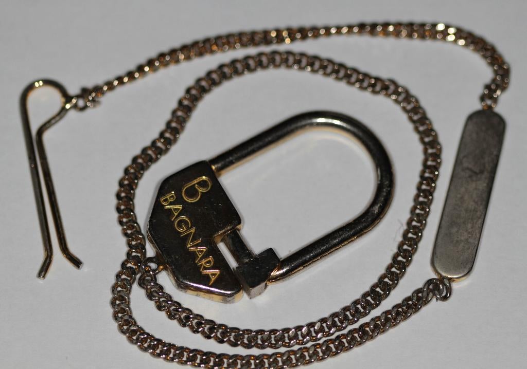 Broekriem ketting met sleutelhouder, Kleding | Heren, Ophalen of Verzenden, Gedragen