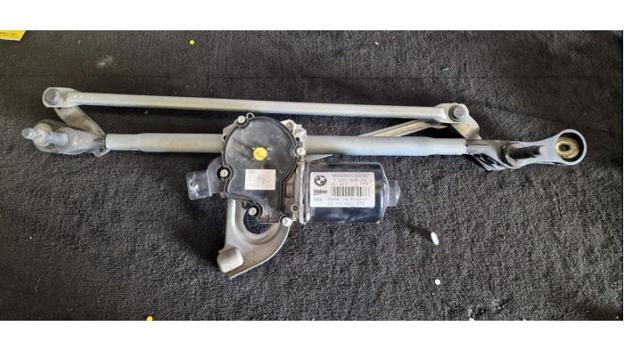 Moteur + mécanique essuie-glace d'un BMW 1-Serie, Enlèvement ou Envoi, 3 mois de garantie, Utilisé, BMW