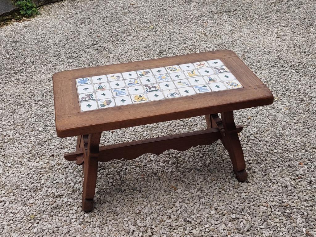 Ancienne table basse en chêne carreaux de faïence, Antiquités & Art, Enlèvement