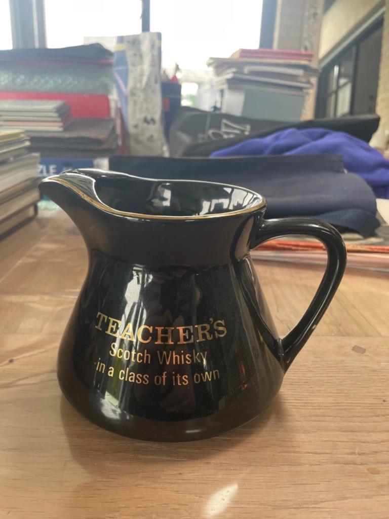 Carafe pichet whisky écossais teacher’s, Enlèvement ou Envoi, Comme neuf, Autres types