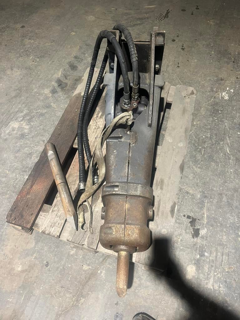 Hydraulische breekhamer CW05, Articles professionnels, Machines & Construction | Jardin, Parc & Sylviculture, Enlèvement, Labour