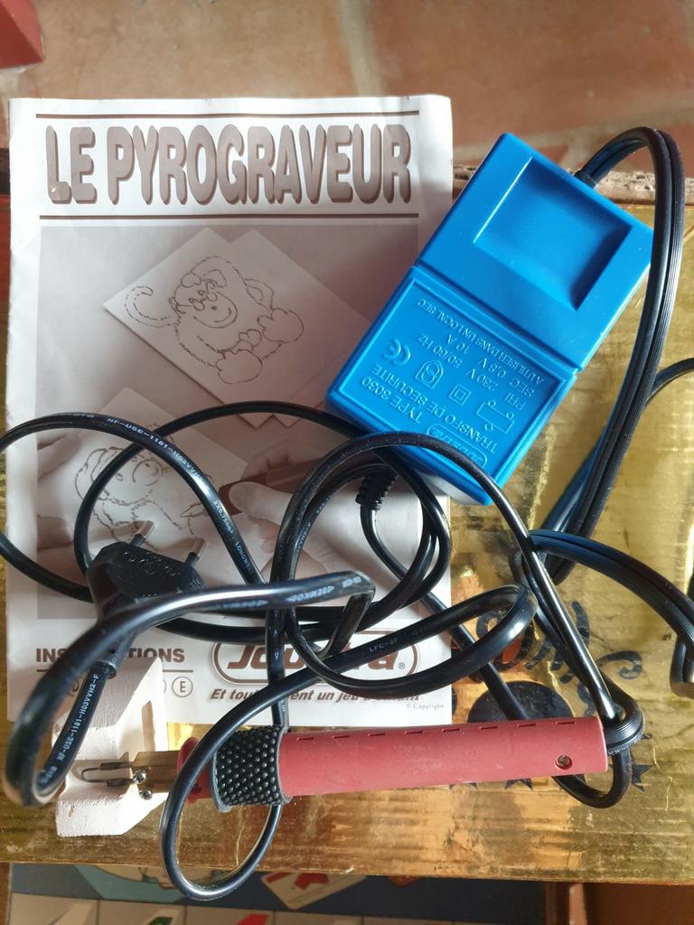 Pyrograveur bois, Enlèvement ou Envoi, Comme neuf