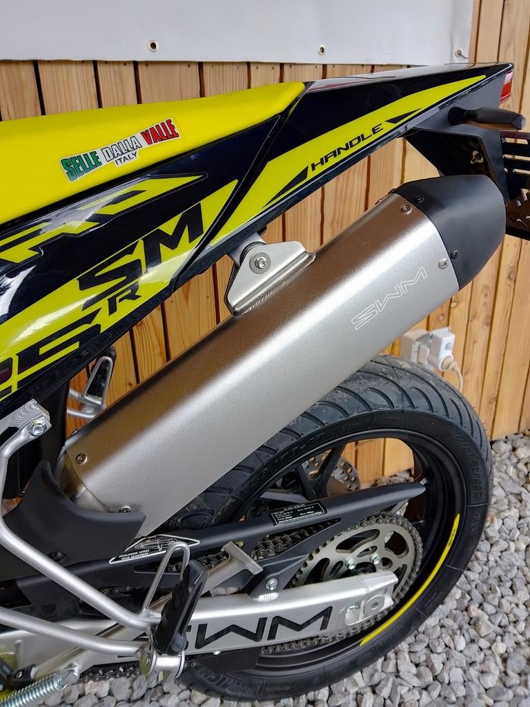 Swm 125 Supermotard 2024, Motoren, 1 cilinder, 11 kW of minder
