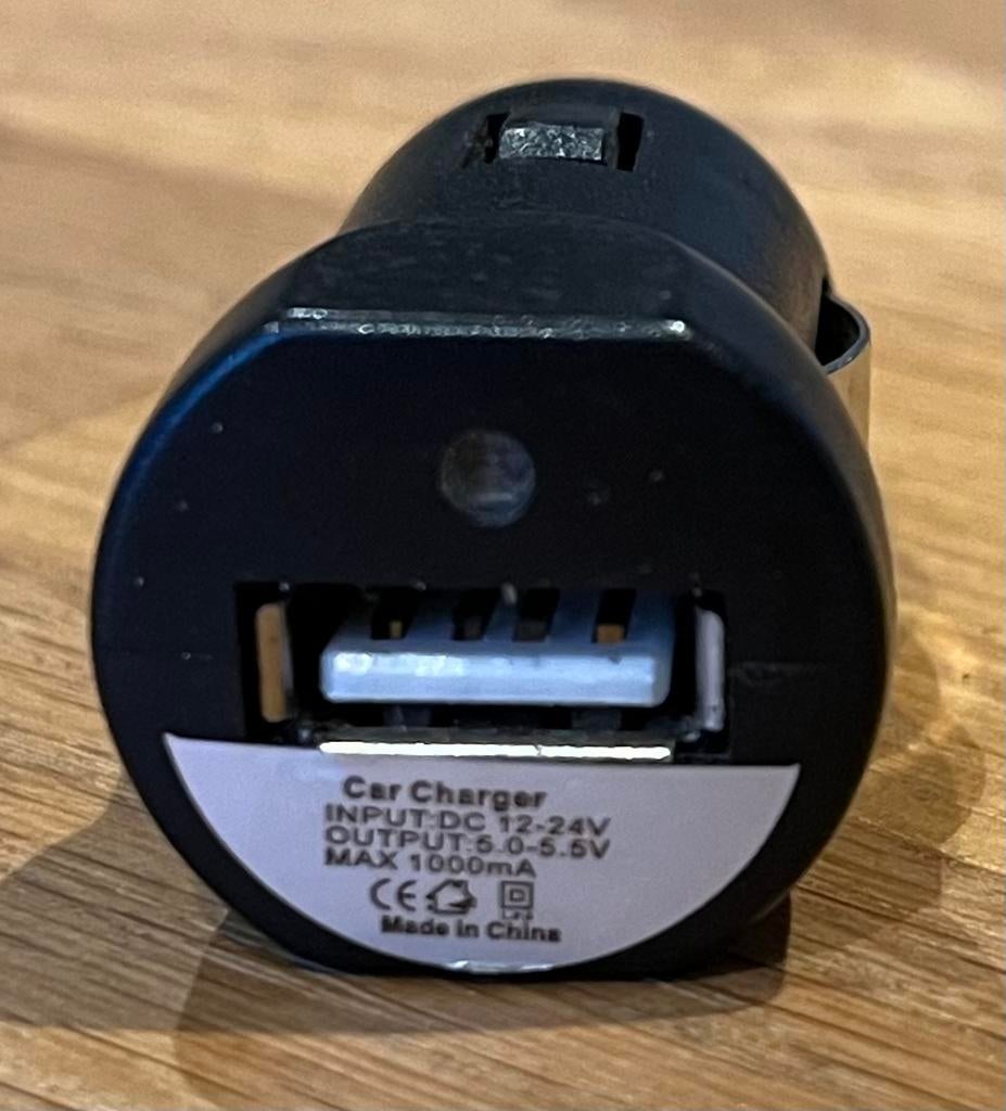 USB Autolader, Télécoms, Chargeurs de voiture, Enlèvement ou Envoi, Comme neuf