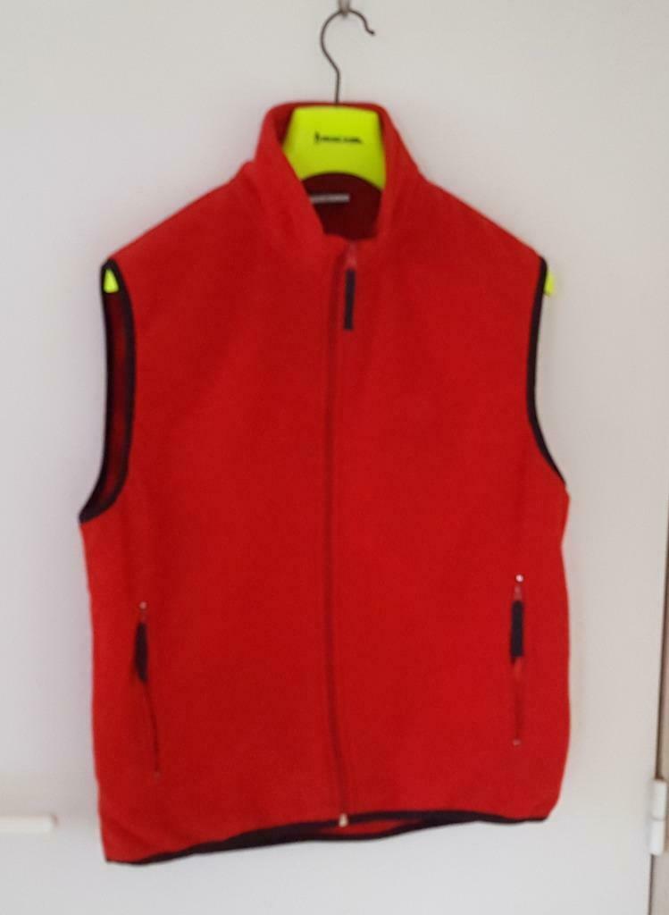Bodywarmer👍🏻DONNAY👍🏻NEUF et Bien Chaud👍🏻, Vêtements | Hommes, Enlèvement ou Envoi, Taille 52/54 (L), Rouge, Donnay