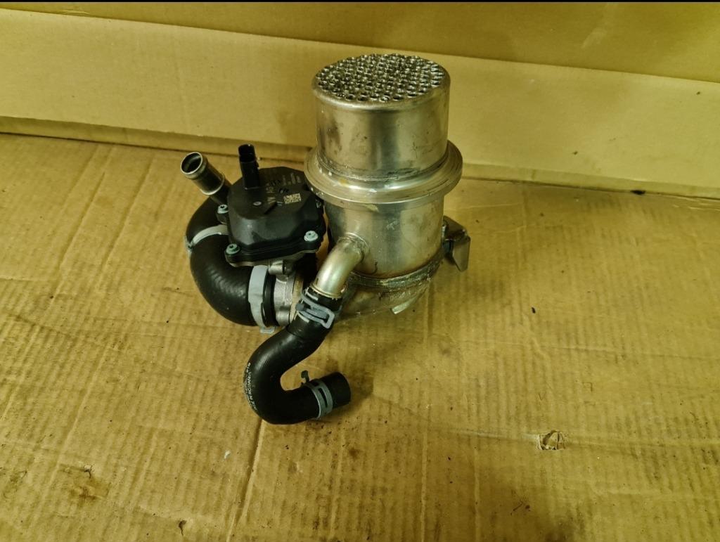 04l 131 512/ 04l 131 501 c vanne egr + refroidisseur audi/vw, Enlèvement ou Envoi, Utilisé, Audi