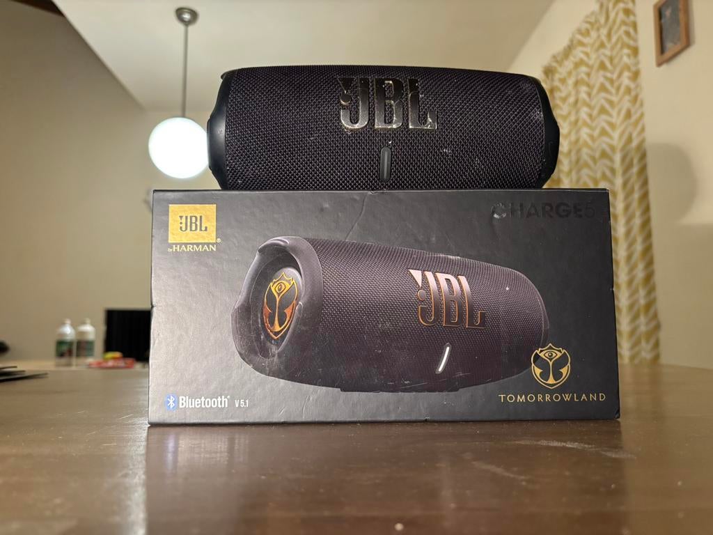 Jbl charge tomorowland, Ophalen, Zo goed als nieuw, JBL