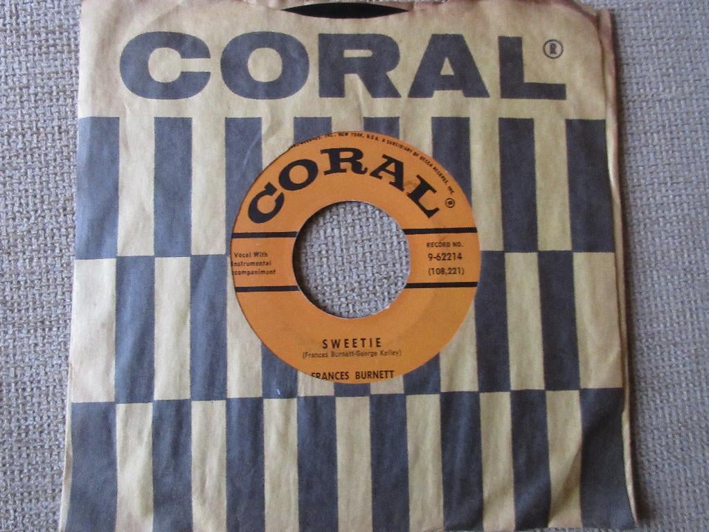 Frances Burnett - Sweetie / She Was Taking My Baby, Gebruikt, 7 inch, Single, Ophalen of Verzenden