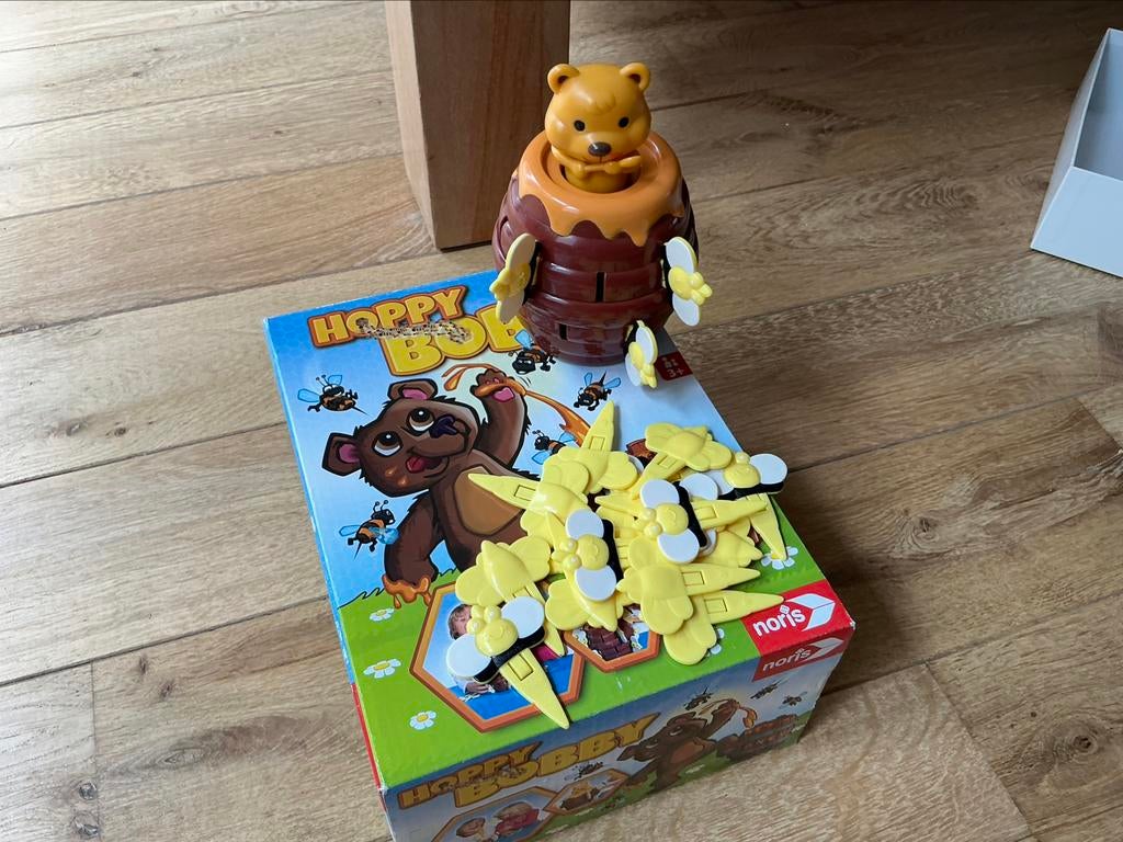 Hoppy Bobby Noris placer les abeilles sans réveiller l’ours, Trois ou quatre joueurs, Enlèvement, Comme neuf
