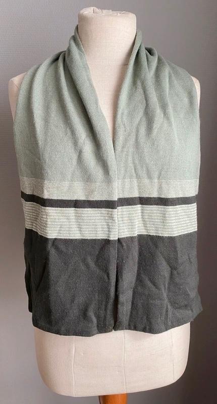 Groen gestreept sjaaltje Devernois 130cm X 21cm, Kleding | Dames, Devernois, Verzenden, Gedragen, Sjaal