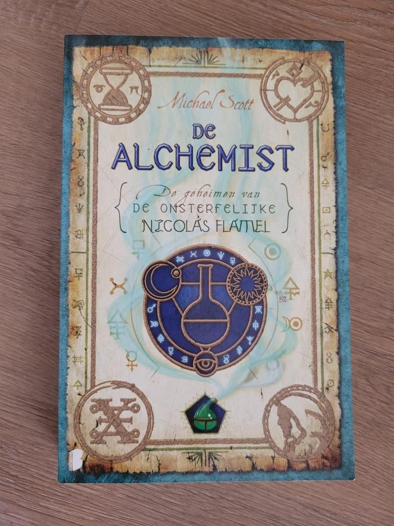 Michael Scott - De alchemist, Boeken, Ophalen of Verzenden, Zo goed als nieuw, Michael Scott