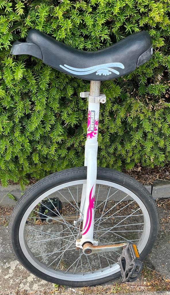 Eenwieler, Fietsen en Brommers, Ophalen, Gebruikt