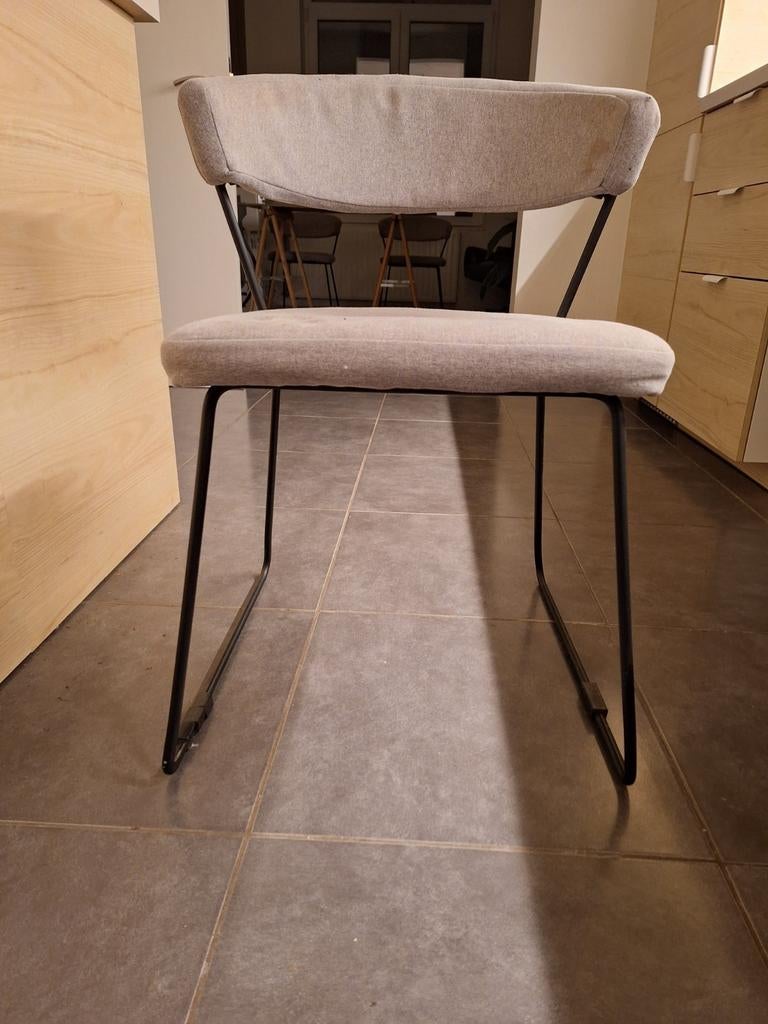 6 stoelen. Metalen frame. Te herstofferen, Huis en Inrichting, Ophalen, Gebruikt