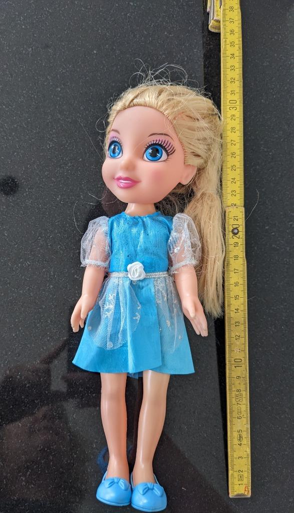 Elsa pop, Kinderen en Baby's, Speelgoed | Poppen, Ophalen of Verzenden, Zo goed als nieuw, Overige typen