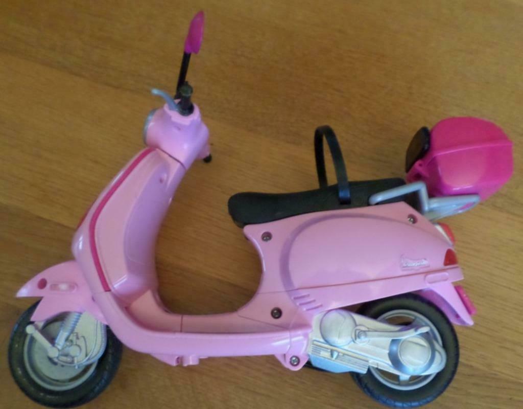 Moto Vespa Barbie, Enlèvement ou Envoi, Utilisé, Fille