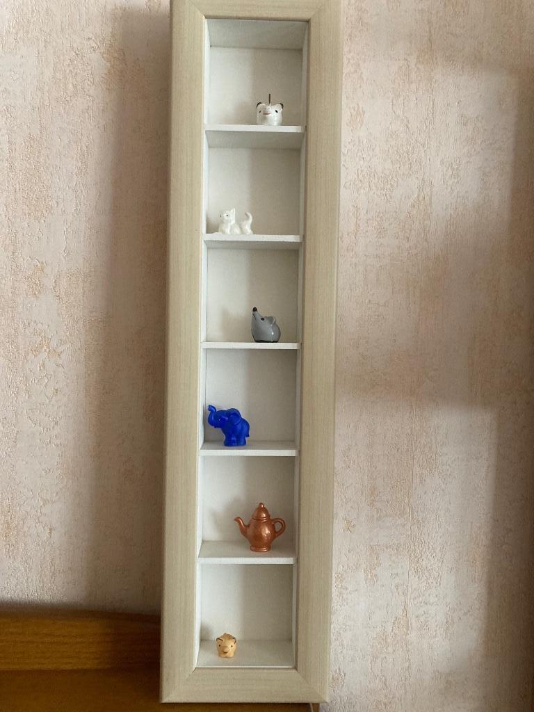 Kastje met figuren goebel, Enlèvement ou Envoi, Comme neuf