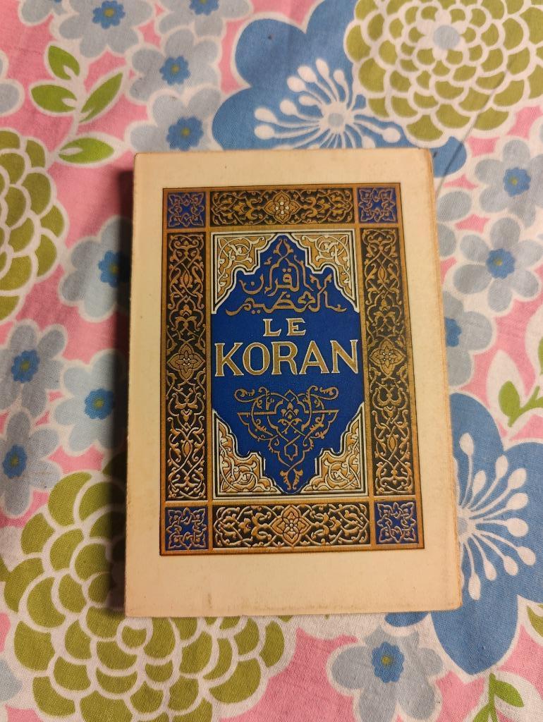 Le Koran - Sourates Principales - 16e édition, Ophalen of Verzenden, Zo goed als nieuw