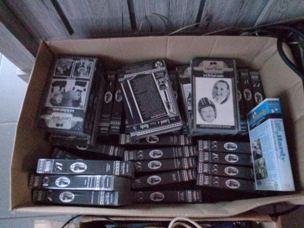 vhs laurel&hardy (dikke en dunne) films +- 40 stuks, Vanaf 9 jaar, Ophalen, Zo goed als nieuw, Komedie