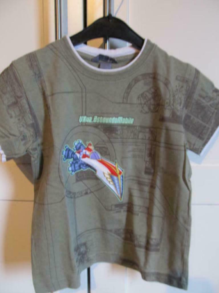 3 T-shirts Maat 98 korte mouw, Enlèvement ou Envoi, Utilisé, Garçon, Chemise ou À manches longues