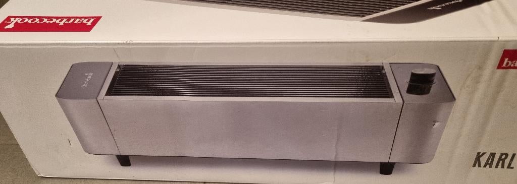 Karl houtskool tafel BBQ van Barbecook niet gebruikt NP 149€, Tuin en Terras, Ophalen, Nieuw, Barbecoock, Met accessoires