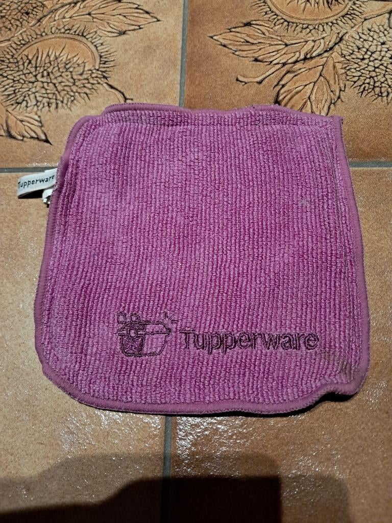 Tupperware pannenspons, Ophalen of Verzenden, Zo goed als nieuw, Paars, Overige typen