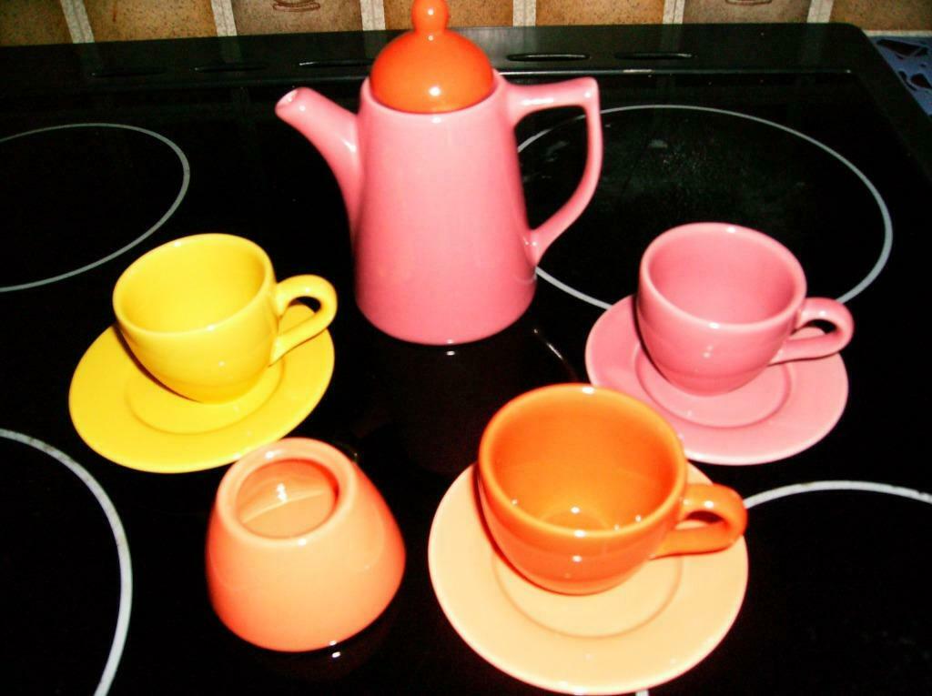 gekleurd stenen servies, Kinderen en Baby's, Ophalen of Verzenden, Gebruikt, Accessoires