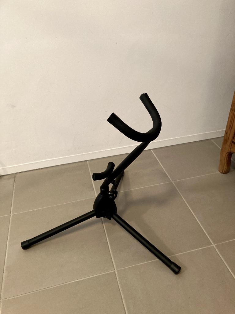 support pour saxophone ténor, Musique & Instruments, Enlèvement, Comme neuf, Ténor