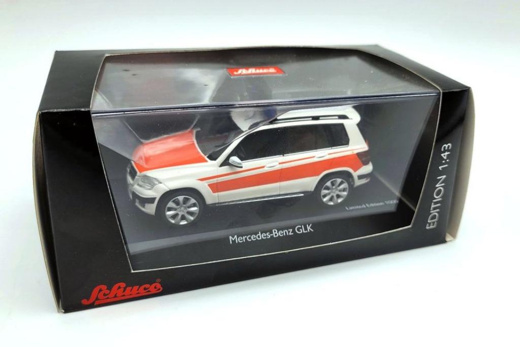 1:43 Schuco Mercedes Benz GLK X204 2008 Notarzt spoedarts, Hobby en Vrije tijd, Ophalen of Verzenden, Zo goed als nieuw, Auto